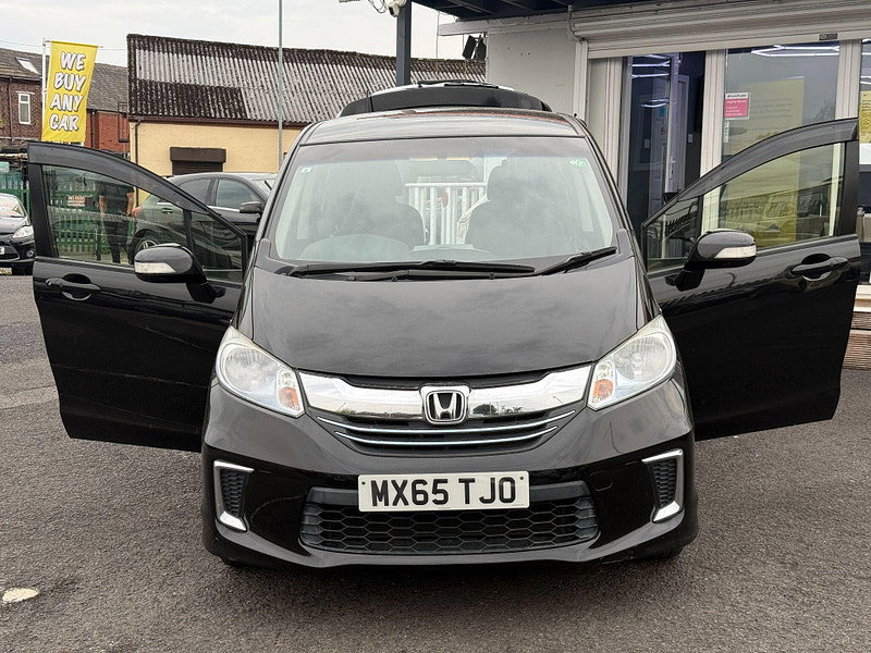 Honda Freed 2015-1.5 PETROL HYBRID-SLIDING DOORS 0dr Automatic 2015