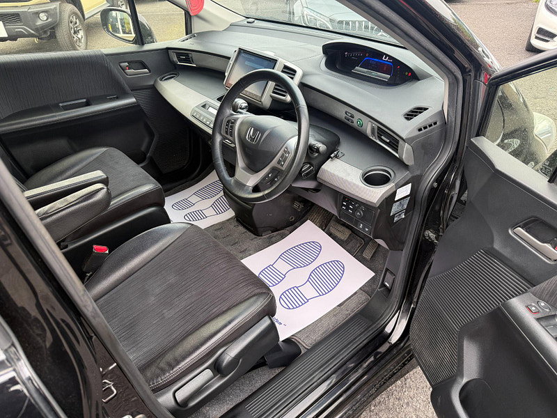 Honda Freed 2015-1.5 PETROL HYBRID-SLIDING DOORS 0dr Automatic 2015