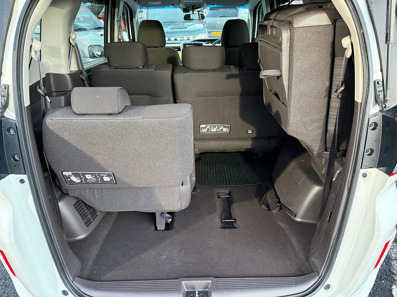 Honda Freed Honda Freed HYBRID - AUTO - G HONDA SENSING 7 seater 1.5 5dr Automatic 2017