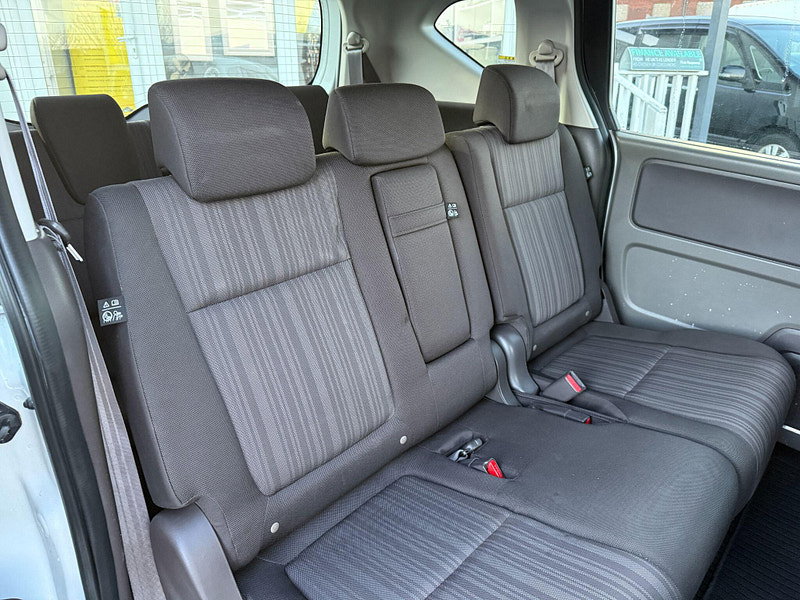 Honda Freed HYBRID - AUTO - G HONDA SENSING 7 seater 0dr Automatic 2017