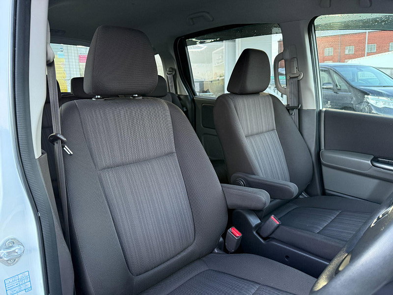 Honda Freed HYBRID - AUTO - G HONDA SENSING 7 seater 0dr Automatic 2017