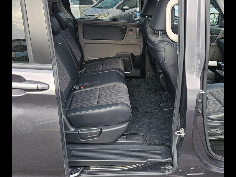 Honda Freed +Plus GB8-Hybrid-4WD-ELectric Sliding Dr 5dr Automatic 2016