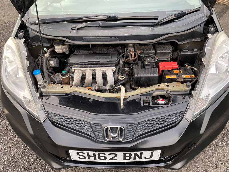 Honda Jazz 1.4 i-VTEC ES CVT Euro 5 5dr 5dr Automatic 2012