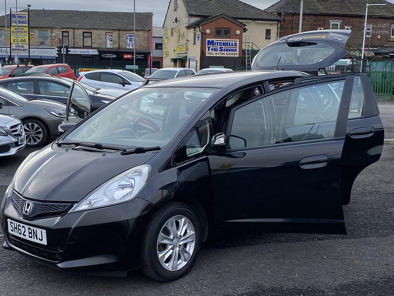 Honda Jazz 1.4 i-VTEC ES CVT Euro 5 5dr 5dr Automatic 2012