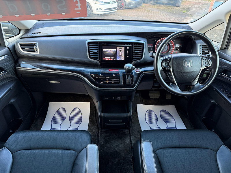 Honda Odyssey 2.4i V-TEC ABSOLUTE ADVANCE AUTO 8 SEATS 5dr Automatic 2013