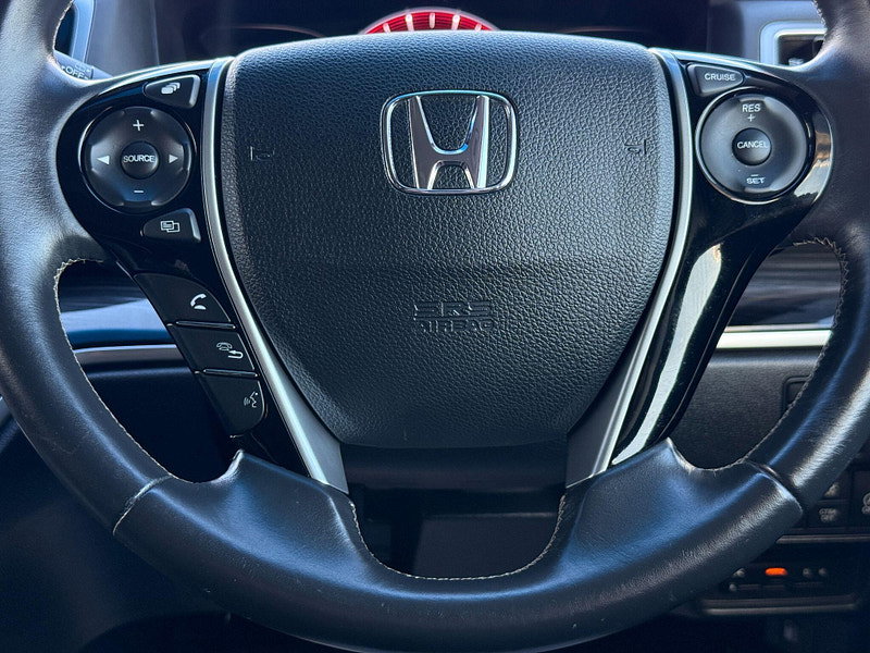 Honda Odyssey 2.4i V-TEC ABSOLUTE ADVANCE AUTO 8 SEATS 5dr Automatic 2013