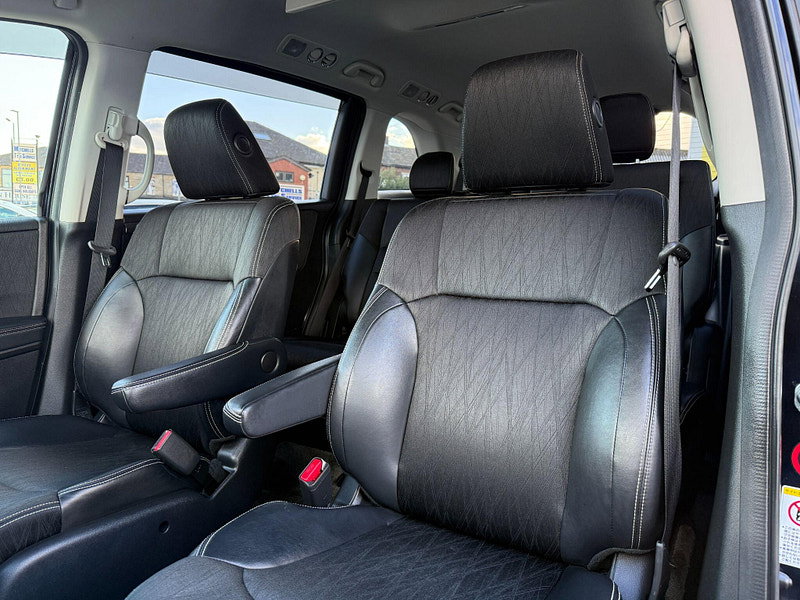 Honda Odyssey 2.4i V-TEC ABSOLUTE ADVANCE AUTO 8 SEATS 5dr Automatic 2013
