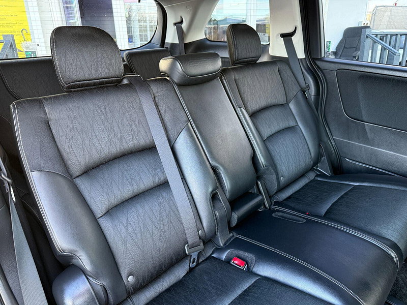 Honda Odyssey 2.4i V-TEC ABSOLUTE ADVANCE AUTO 8 SEATS 5dr Automatic 2013