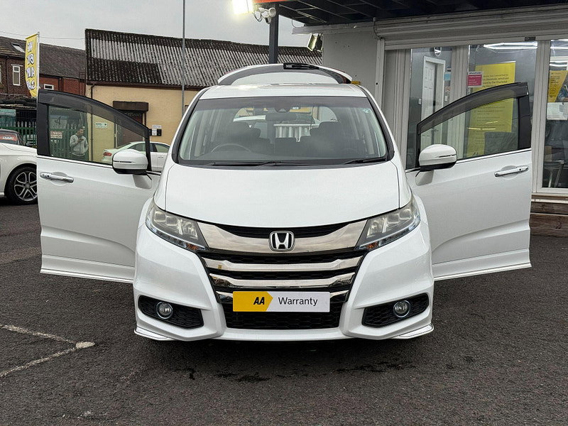 Honda Odyssey ABSOLUTE 2LT PETROL HYBRID 7 SEATS 5dr Automatic 2016