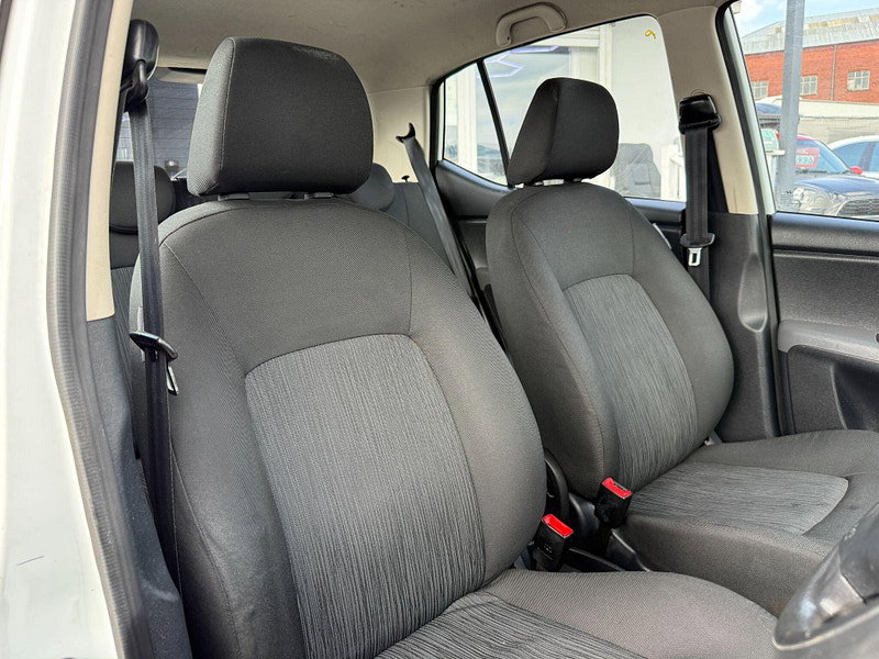 Hyundai I10 1.2 Active Euro 5 5dr 5dr Manual 2012