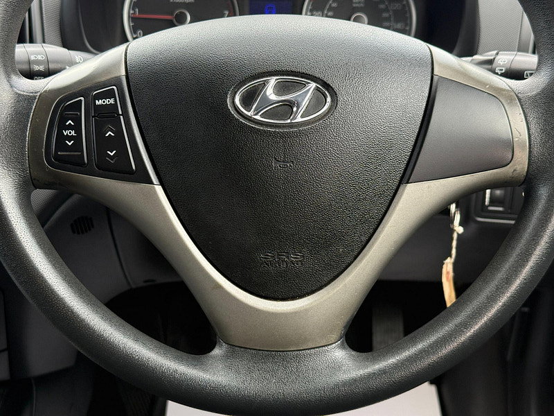 Hyundai I30 1.4 Comfort Euro 4 5dr 5dr Manual 2009