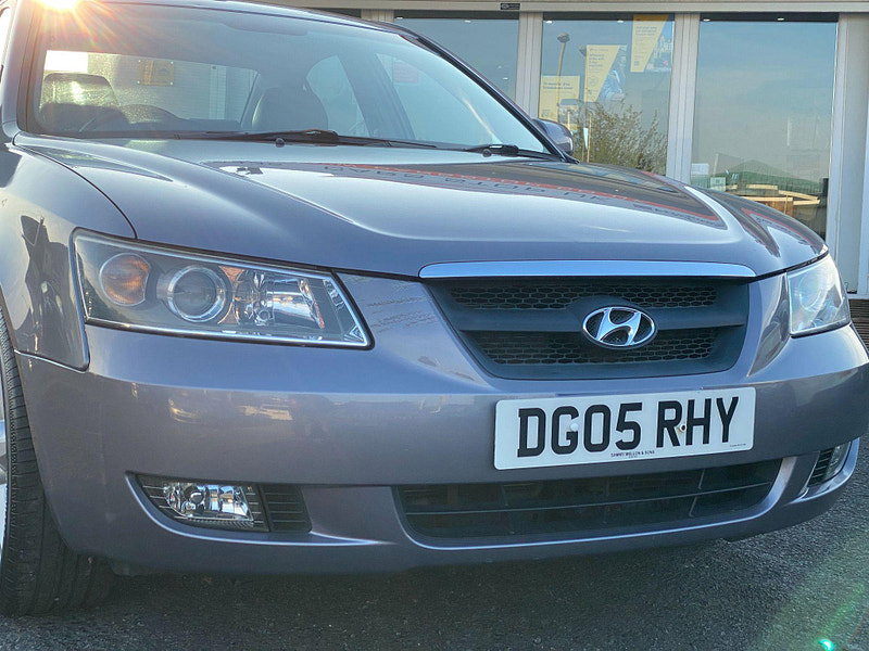Hyundai Sonata 2.4 CDX 4dr 4dr Automatic 2005