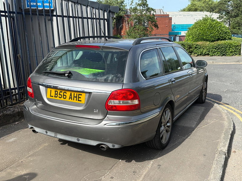 Jaguar X-TYPE 2.5 V6 SE (AWD) 5dr 5dr Automatic 2007