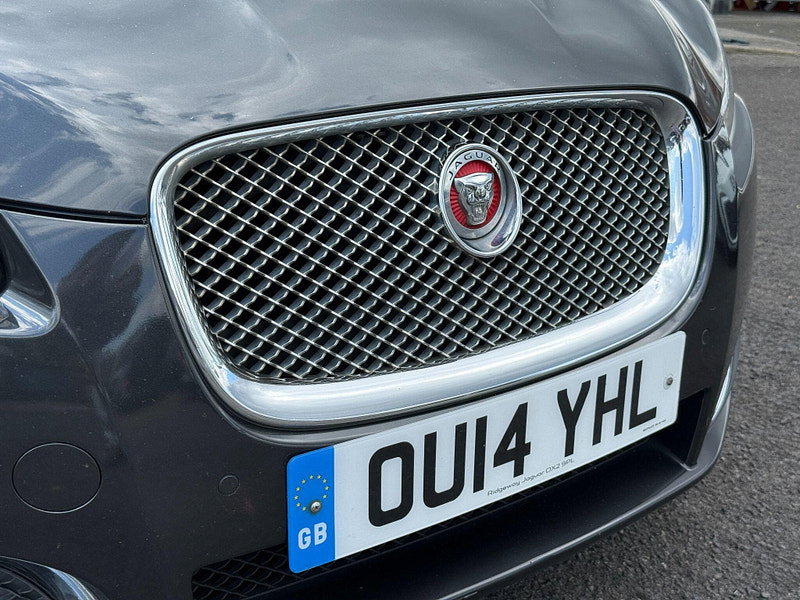 Jaguar XF 2.2d Premium Luxury Auto Euro 5 (s/s) 4dr 4dr Automatic 2014