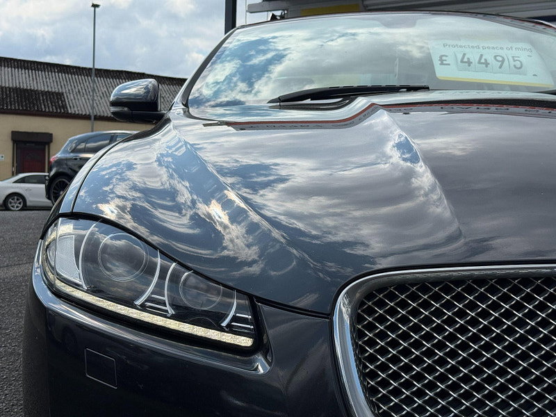 Jaguar XF 2.2d Premium Luxury Auto Euro 5 (s/s) 4dr 4dr Automatic 2014