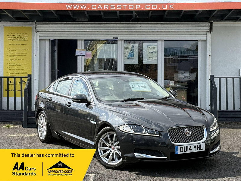 Jaguar XF 2.2d Premium Luxury Auto Euro 5 (s/s) 4dr 4dr Automatic 2014