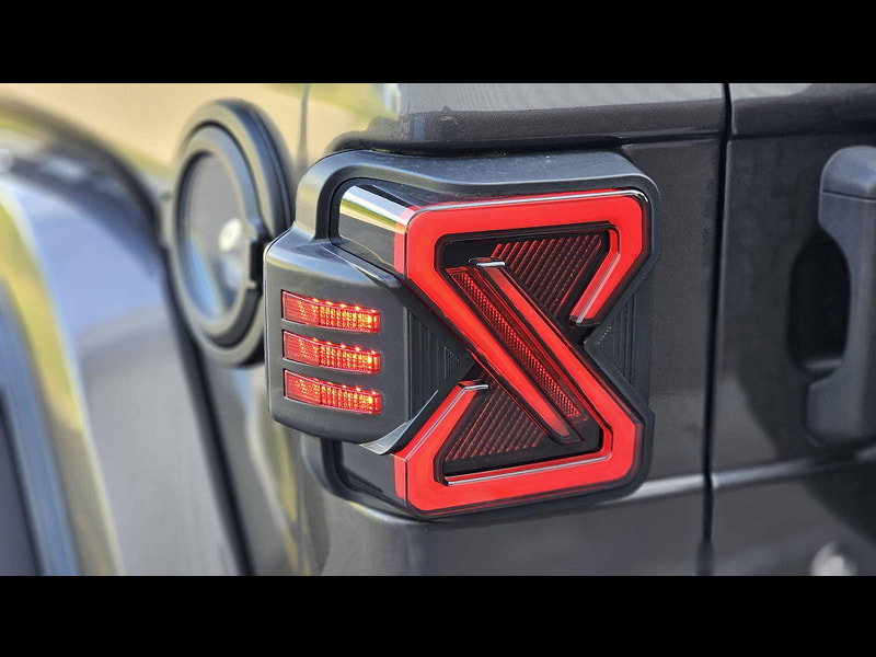 Jeep Wrangler JL 3.6 V6 Auto 4WD Euro 6 (s/s) 4dr 4dr Automatic 2019