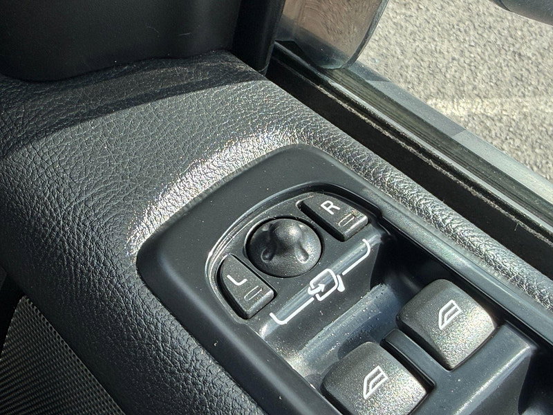 Land Rover Discovery 4 3.0 SD V6 Landmark LE CommandShift 4WD Euro 5 5dr 5dr Automatic 2011