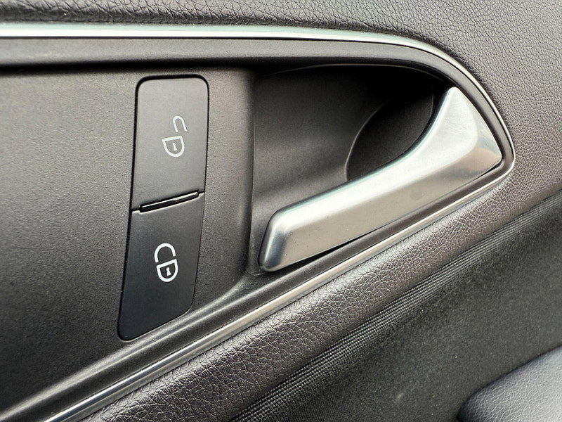 Mercedes-Benz A Class 1.6 A180 BlueEfficiency Euro 6 (s/s) 5dr 5dr Manual 2013