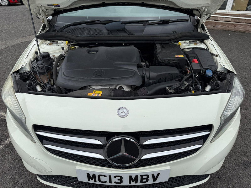 Mercedes-Benz A Class 1.6 A200 BlueEfficiency Sport 7G-DCT Euro 6 (s/s) 5dr 5dr Automatic 2013