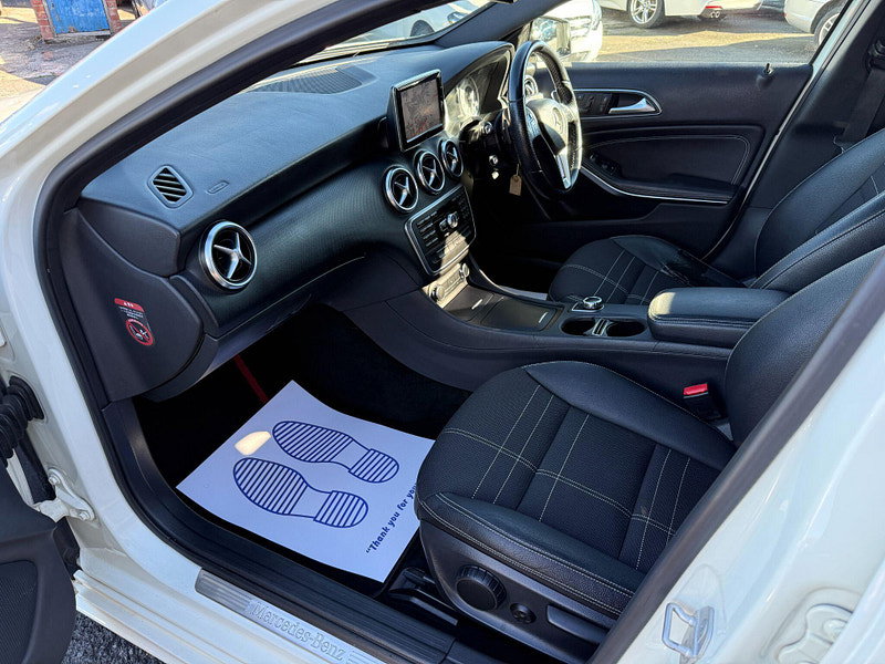Mercedes-Benz A Class 1.6 A200 BlueEfficiency Sport 7G-DCT Euro 6 (s/s) 5dr 5dr Automatic 2013