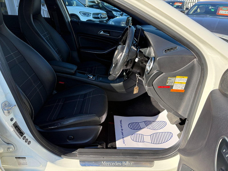 Mercedes-Benz A Class 1.6 A200 BlueEfficiency Sport 7G-DCT Euro 6 (s/s) 5dr 5dr Automatic 2013