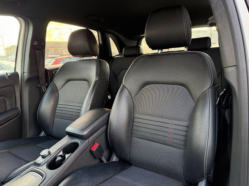 Mercedes-Benz B Class 1.6 B180 Exclusive Edition (Plus) 7G-DCT Euro 6 (s/s) 5dr 5dr Automatic 2018