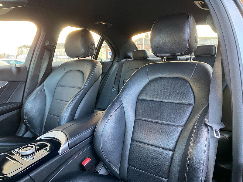 Mercedes-Benz C Class 2.1 C250d AMG Line G-Tronic+ 4MATIC Euro 6 (s/s) 4dr 4dr Automatic 2018