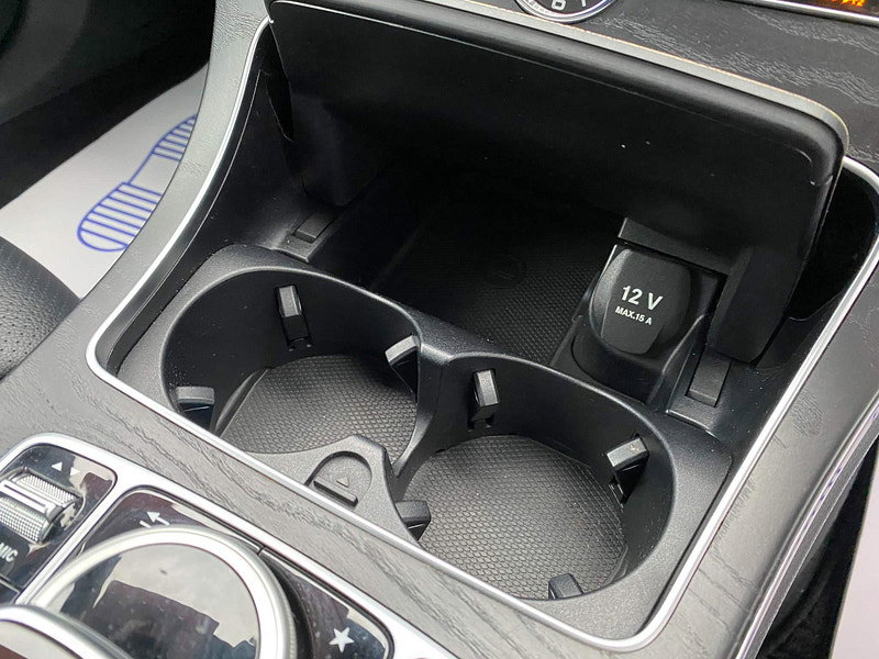 Mercedes-Benz C Class C200 AMG Line 2.0 (Premium) 7G-Tronic 4dr Automatic 2016