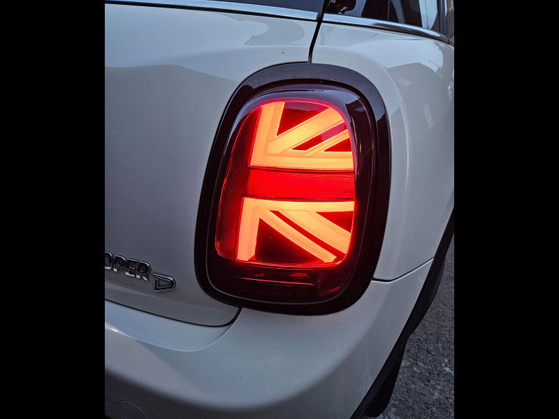 MINI Hatch 1.5 Cooper D Auto Euro 6 (s/s) 5dr 5dr Automatic 2017