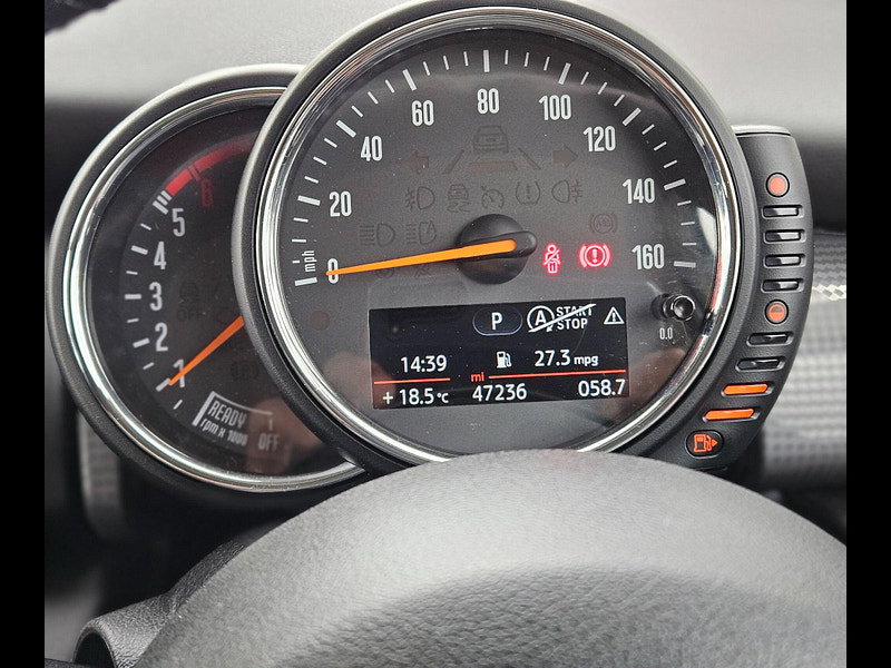 MINI Hatch 1.5 Cooper D Auto Euro 6 (s/s) 5dr 5dr Automatic 2017