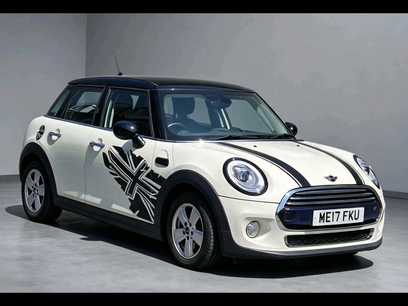 MINI Hatch 1.5 Cooper D Auto Euro 6 (s/s) 5dr 5dr Automatic 2017