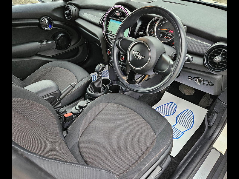 MINI Hatch 1.5 Cooper D Auto Euro 6 (s/s) 5dr 5dr Automatic 2017
