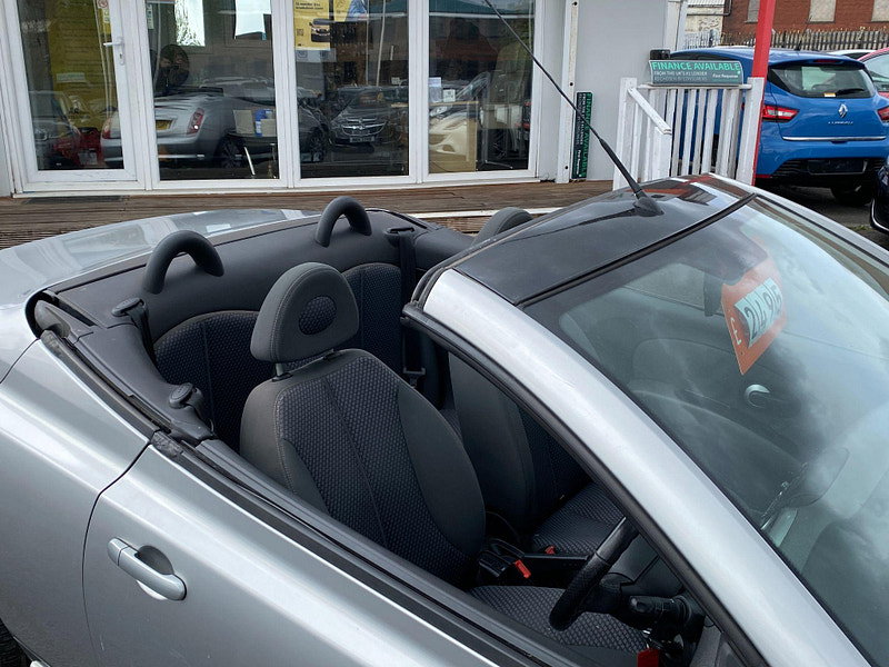 Nissan Micra C+C 1.6 Pink 2dr 2dr Manual 2007