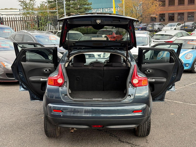 Nissan Juke 1.6 Acenta Premium Euro 5 (s/s) 5dr 5dr Manual 2012