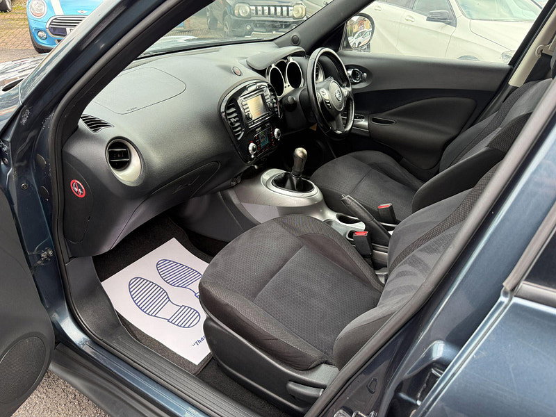 Nissan Juke 1.6 Acenta Premium Euro 5 (s/s) 5dr 5dr Manual 2012
