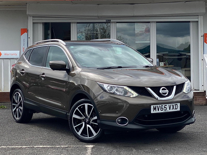 Nissan Qashqai 1.6 dCi Tekna 4WD Euro 6 (s/s) 5dr 5dr Manual 2015