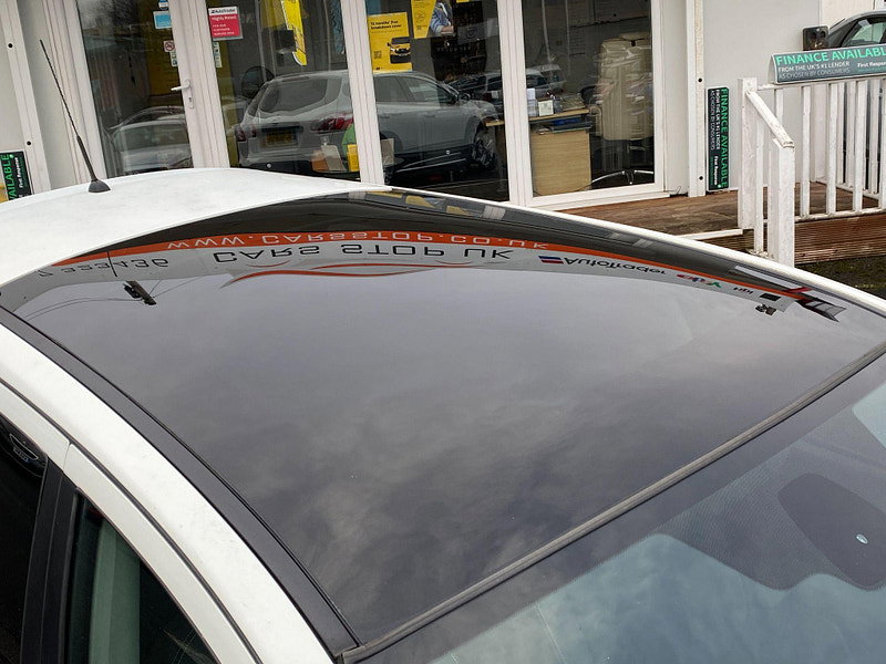 Nissan Qashqai+2 2.0 Acenta 2WD Euro 5 5dr 5dr Manual 2011