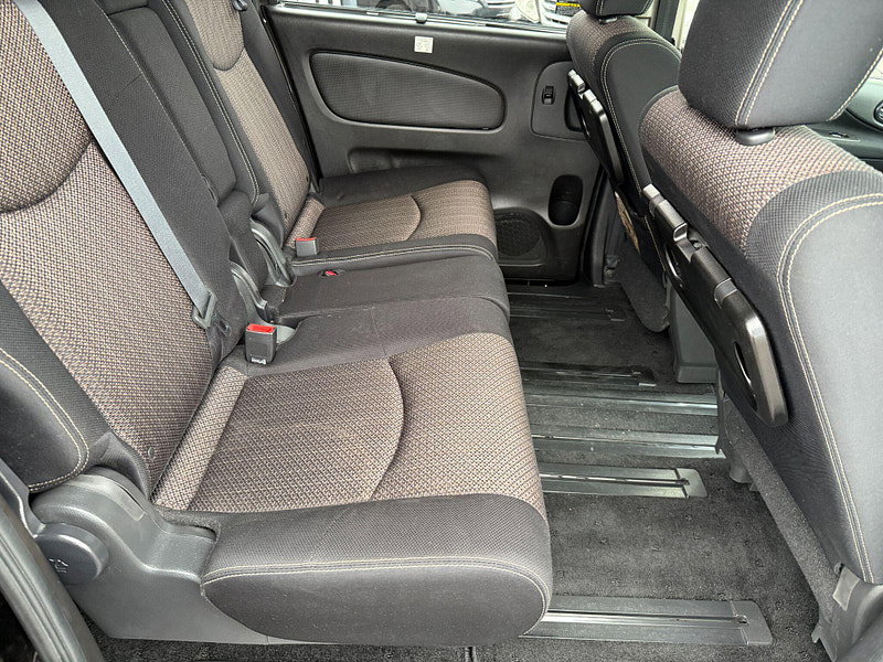 Nissan Serena HIGHWAY STAR V +HYBRID ADV SAFETY PACK 5dr Manual 2015