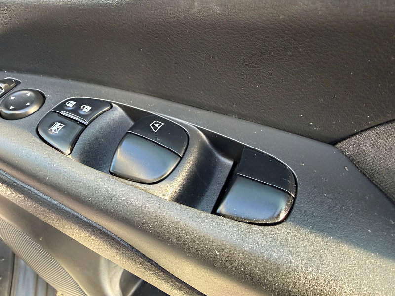 Nissan Serena  Nissan Serena Hybrid 1.2 Auto Pilot 360 5dr Automatic 2019