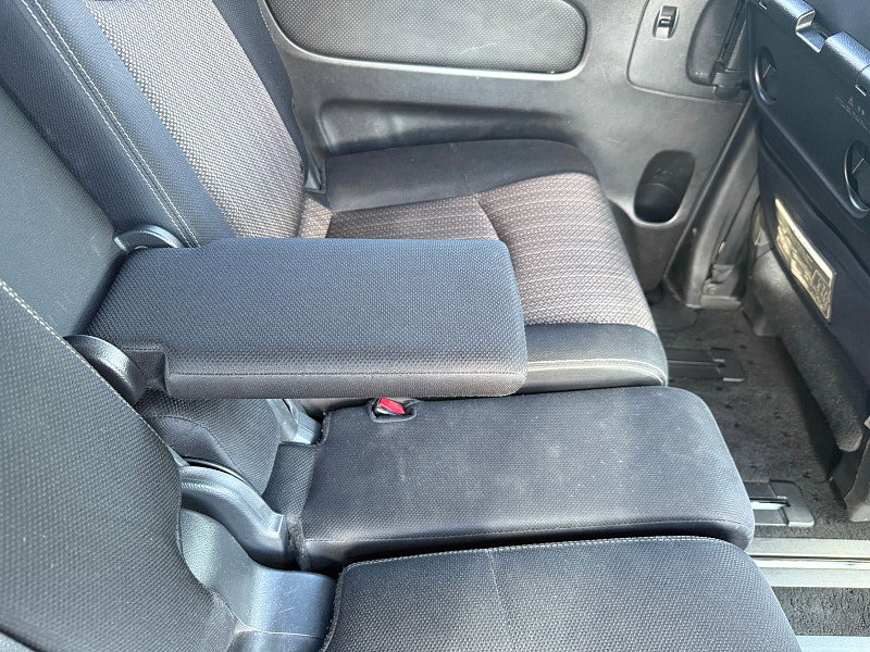 Nissan Serena Nissan Serena HIGHWAY STAR S-HYBRID 2.0 5dr 8 SEATS 5dr Automatic 2014