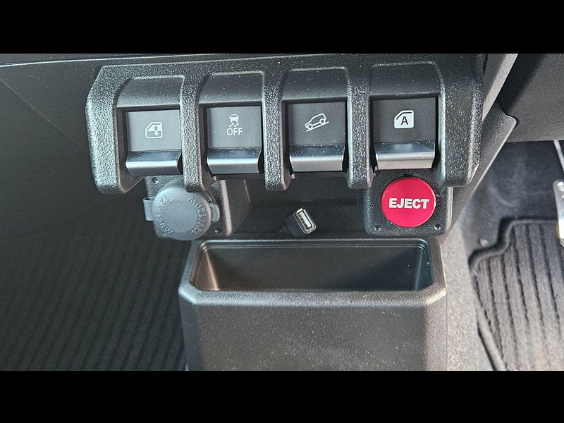 Suzuki Jimny 1.5 LCV 3dr Petrol Manual ALLGRIP Euro 6 (101 ps) 3dr Manual 2025