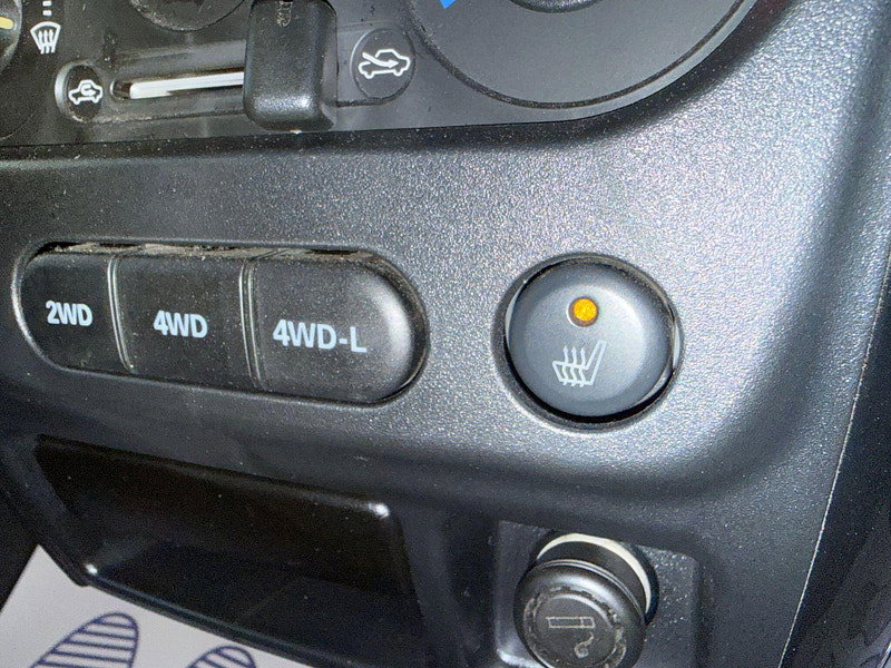 Suzuki Jimny SIERRA X-ADVENTURE XC 4X4 LEATHER 3dr 3dr Manual 2013