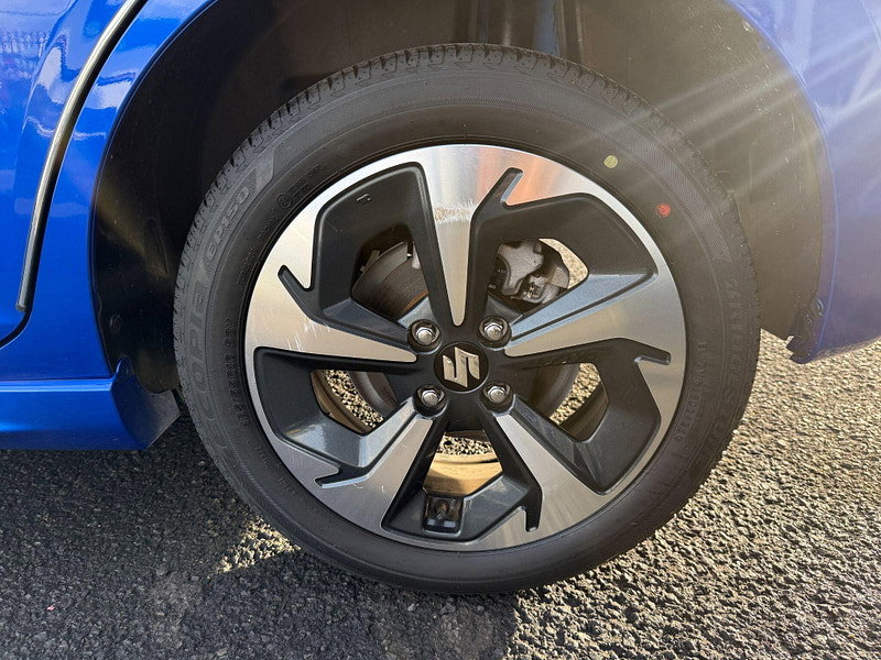 Suzuki Swift 1.2 MHEV Ultra CVT Euro 6 (s/s) 5dr 5dr Automatic 2025