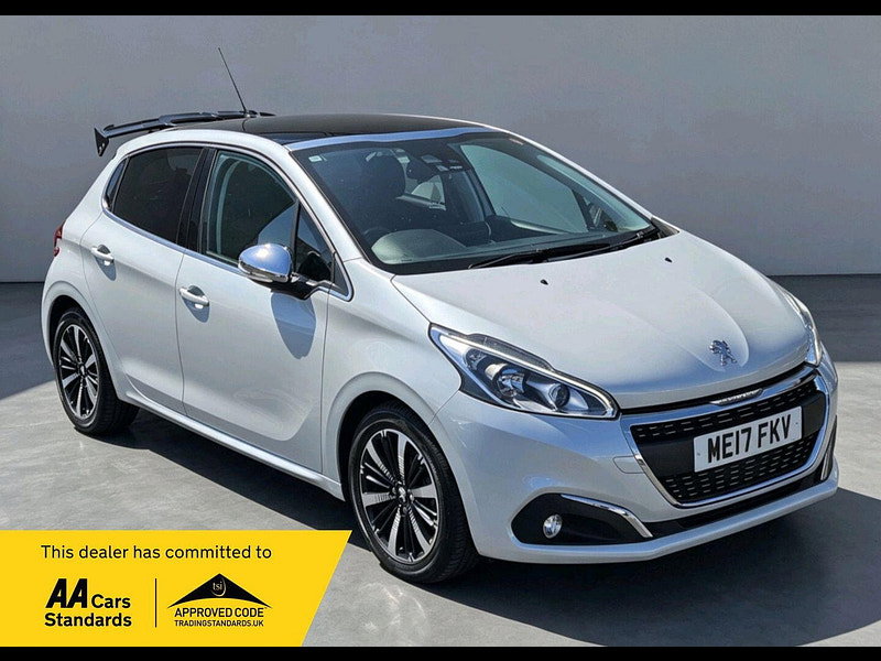 Peugeot 208 1.2 PureTech Allure Hatchback 5dr Petrol EAT Euro 6 (s/s) (110 ps) 5dr Automatic 2017