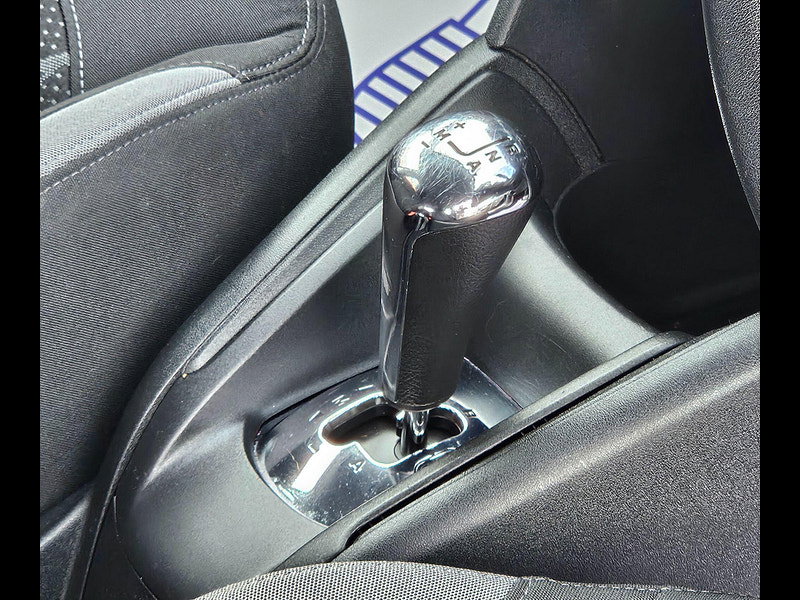 Peugeot 208 1.4 e-HDi Active EGC Euro 5 (s/s) 5dr 5dr Automatic 2014