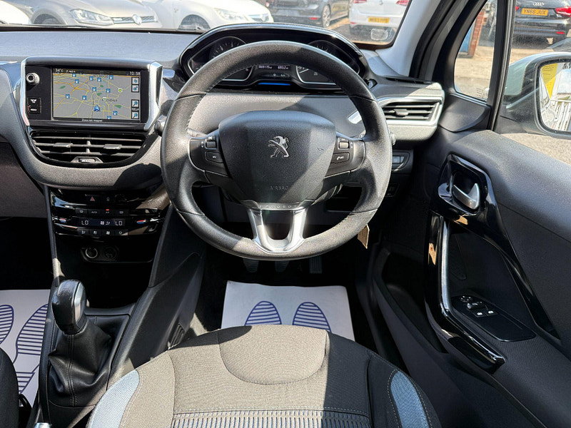 Peugeot 208 1.6 e-HDi Allure Euro 5 (s/s) 5dr 5dr Manual 2014