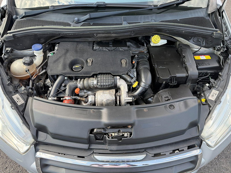 Peugeot 208 1.6 e-HDi Allure Euro 5 (s/s) 5dr 5dr Manual 2014