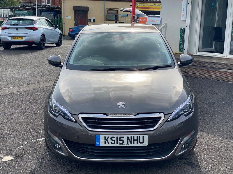 Peugeot 308 1.2 PureTech Allure Auto Euro 6 (s/s) 5dr 5dr Automatic 2015