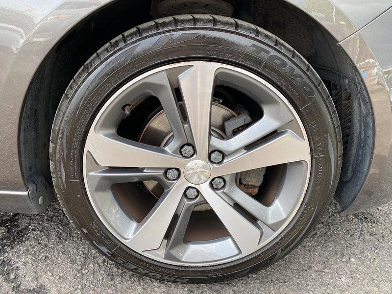 Peugeot 308 1.2 PureTech Allure Auto Euro 6 (s/s) 5dr 5dr Automatic 2015